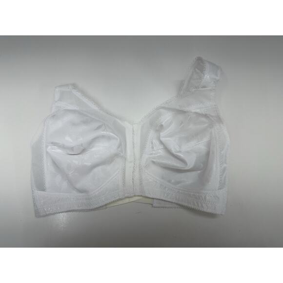 Playtex 18 Hour Womens Bra Size 38D White Front Clasp Wirefree 4695 - Picture 1 of 9